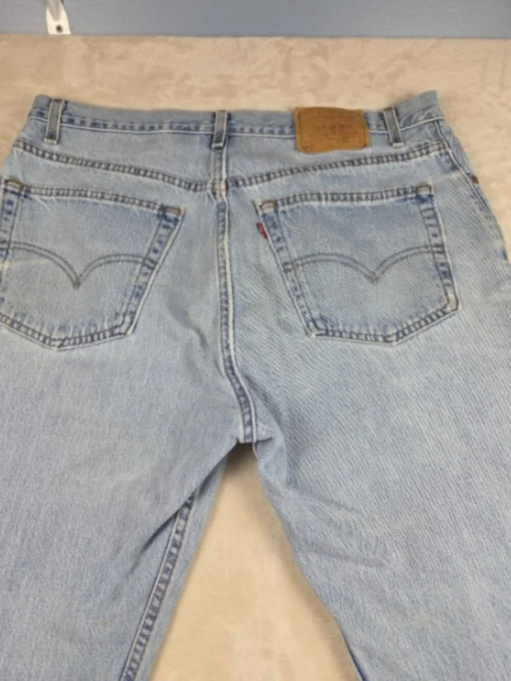 Levi’s 505 Regular Fit Straight Leg Jeans – Light Wash – Men’s W38 L30